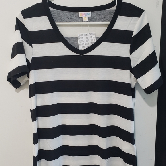 LuLaRoe xxs striped t-shirt NWT - Picture 1 of 3